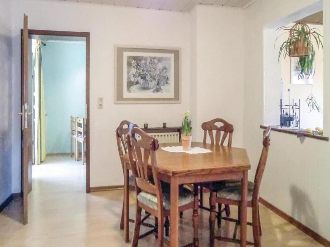 Stunning Apartment In Duppach With Kitchen Екстер'єр фото